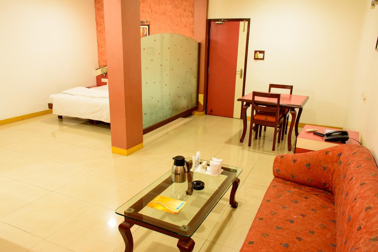 Blue Diamond The Hotel Korba Esterno foto